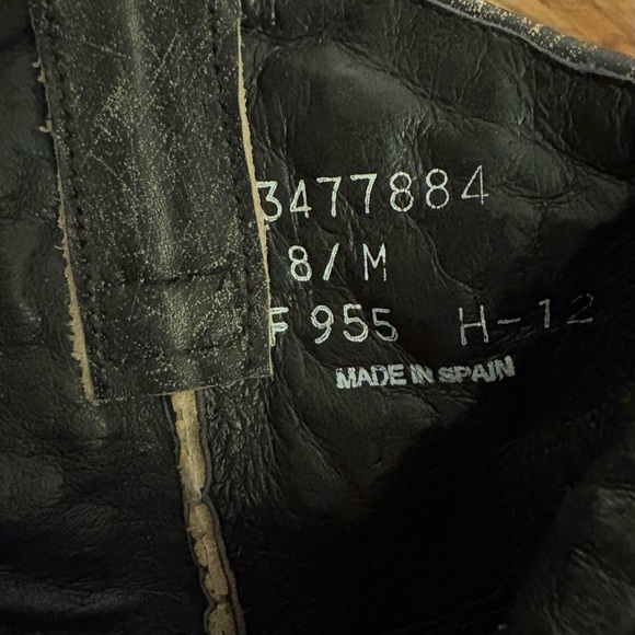 Frye Deborah Star Studded Antique Black distressed Ankle Boots booties Spain 8.5 - Picture 7 of 7